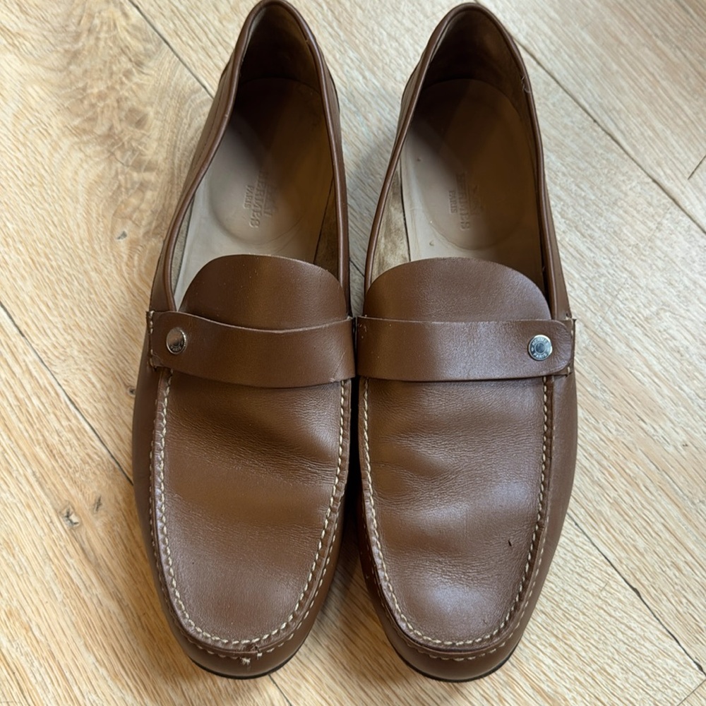 Hermes authentic mens loafer